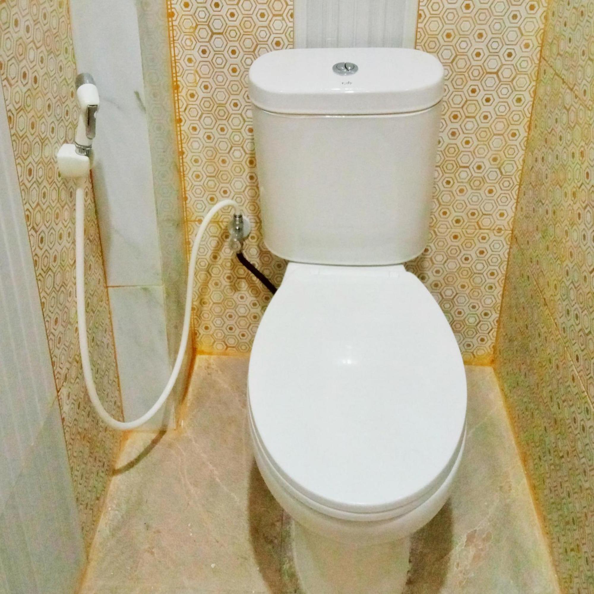 Rifal Inn Mitra Reddoorz Tegal  Exterior photo