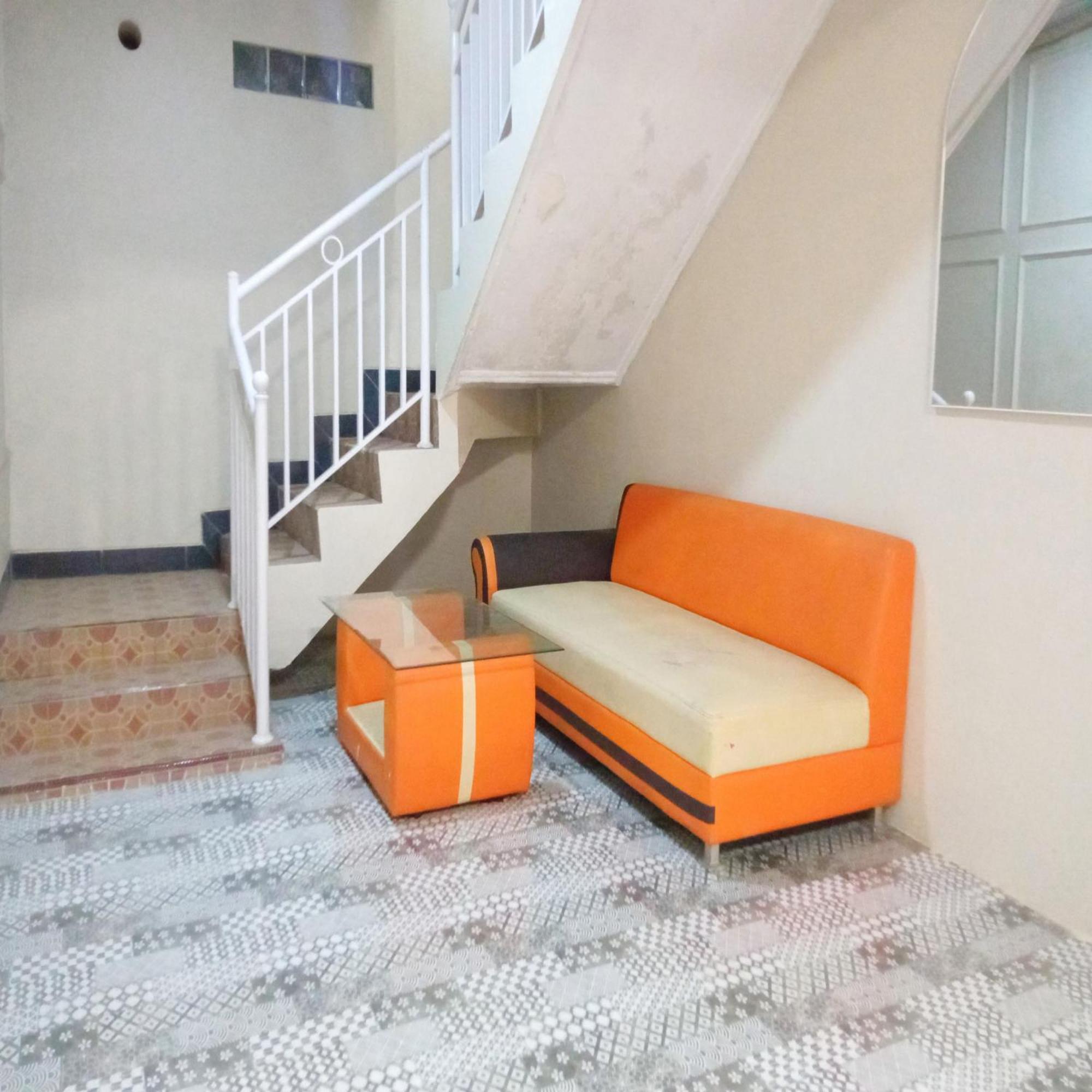 Rifal Inn Mitra Reddoorz Tegal  Exterior photo